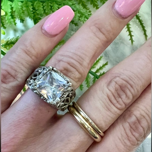 Retired Silpada Uptown Ring Large Cushion Cut Statement Ring 925 Sterling Silver - Picture 6 of 15